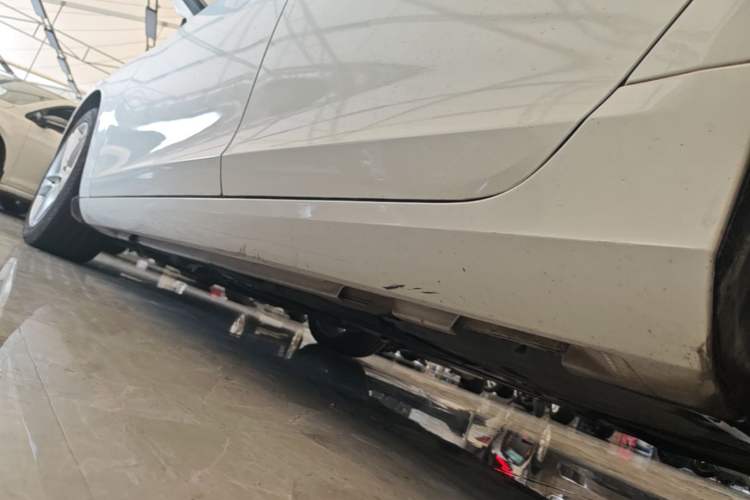 Used Volvo V60 2015 T5 Zhiya Edition Left Side Sill