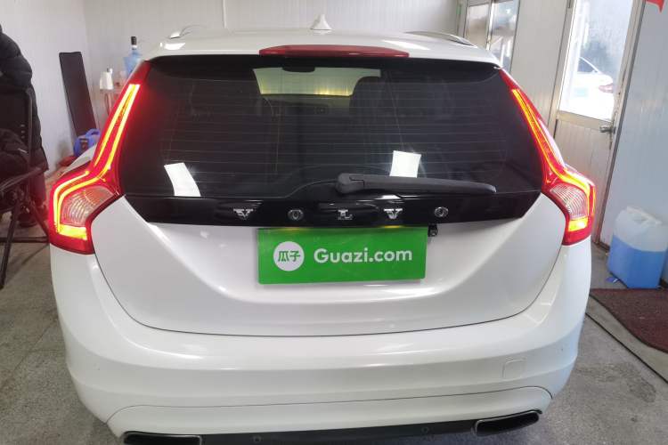 Used Volvo V60 2015 T5 Zhiya Edition Rear