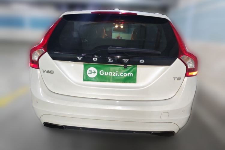 Used Volvo V60 2015 T5 Zhiya Edition Rear