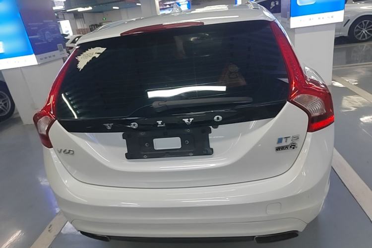 Used Volvo V60 2015 T5 Zhiyi Edition Rear