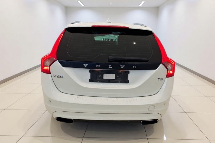 Used Volvo V60 2015 T5 Zhiya Edition Rear