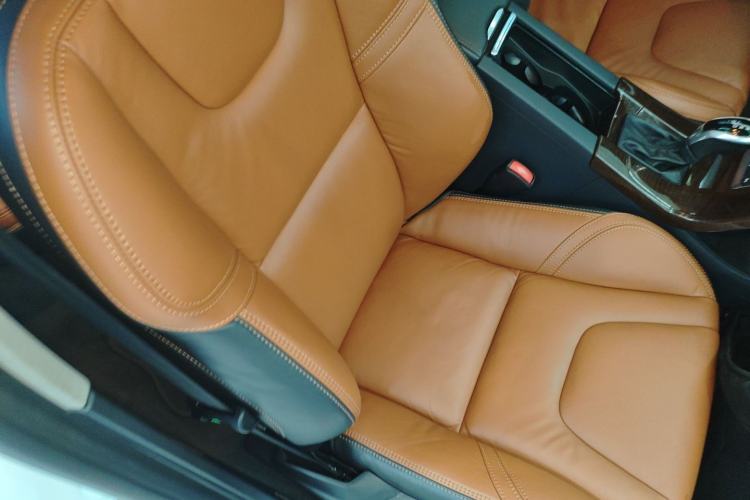 Used Volvo V60 2015 T5 Zhiyi Edition Right Front Seat