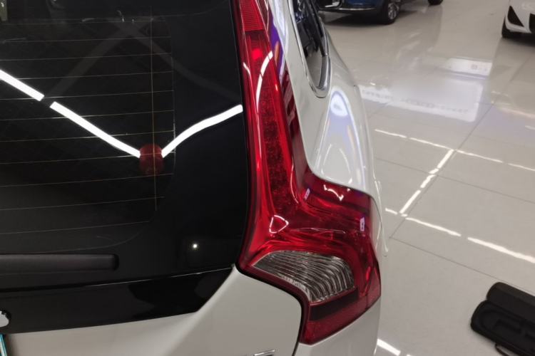 Used Volvo V60 2015 T5 Zhiya Edition Right Rear Taillight