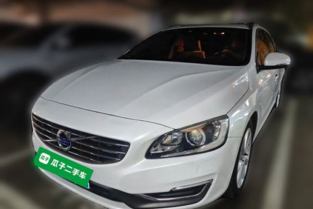 Used Volvo V60 2015 T5 Zhiyi Edition