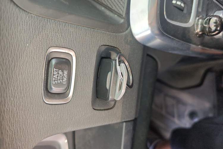Used Volvo V60 2015 T5 Zhiya Edition Vehicle Key