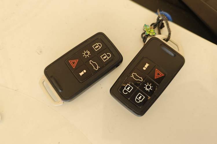 Used Volvo V60 2015 T5 Zhiya Edition Vehicle Key