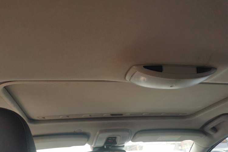 Used Volvo V60 2015 T5 Zhiyi Edition Headliner