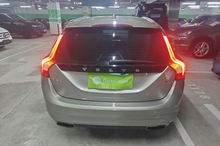 Used Volvo V60 2015 T5 Zhiyi Edition Rear