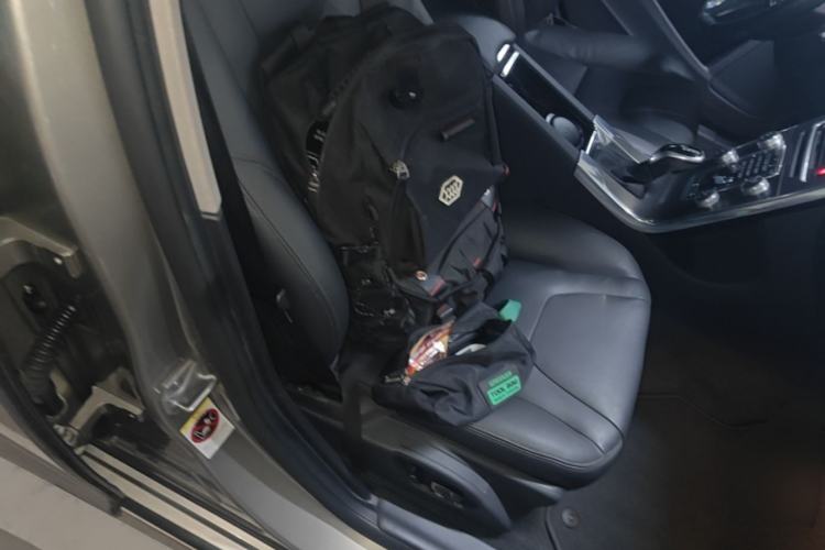 Used Volvo V60 2015 T5 Zhiyi Edition Right Front Seat