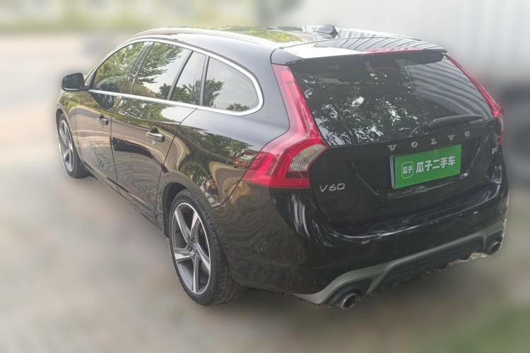 Used Volvo V60 2016 T5 Zhiya Personalized Sport Edition Rear Left 45 Deg