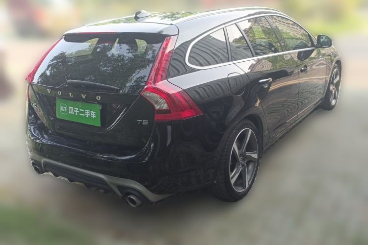 Used Volvo V60 2016 T5 Zhiya Personalized Sport Edition Rear Right 45 Deg