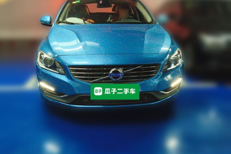 Used Volvo V60 2016 T5 Prestige Edition Front
