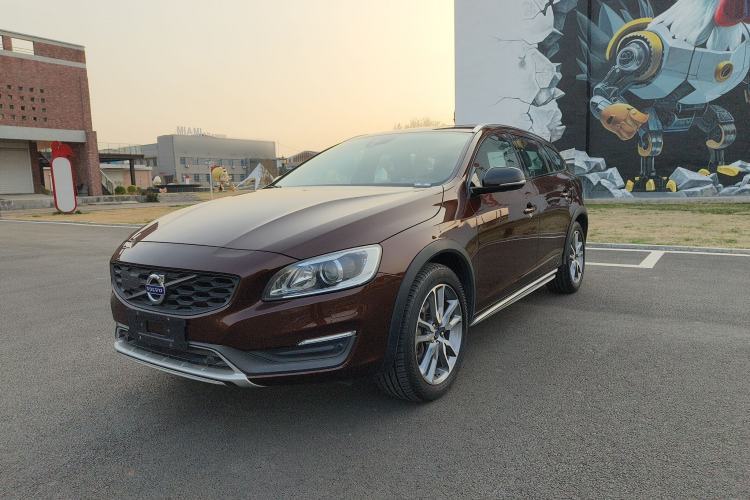 Used Volvo V60 2016 Cross Country T6 AWD Guazi used car, China used car export, Used car for sale, Used cars, Cheapest cars for sale
