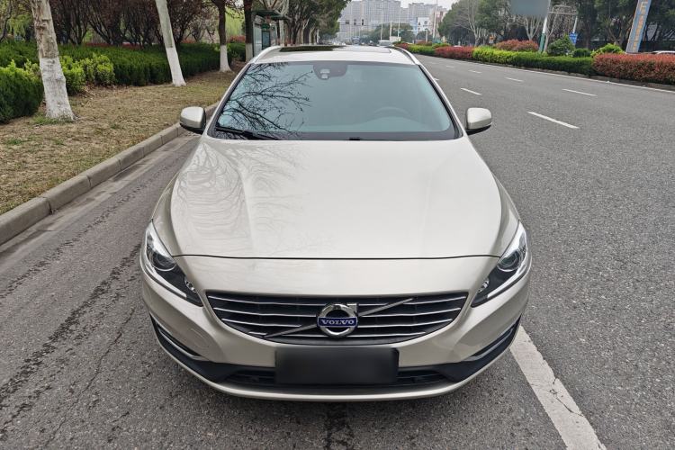 Used Volvo V60 2016 T5 Zhiyi Edition Exterior 1