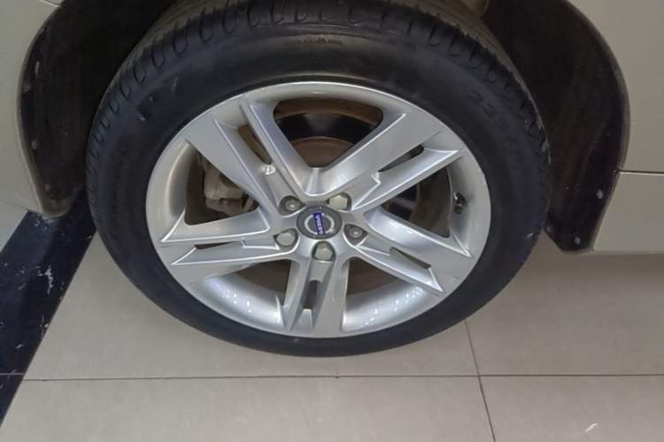 Used Volvo V60 2016 T5 Zhiya Edition Exterior 5