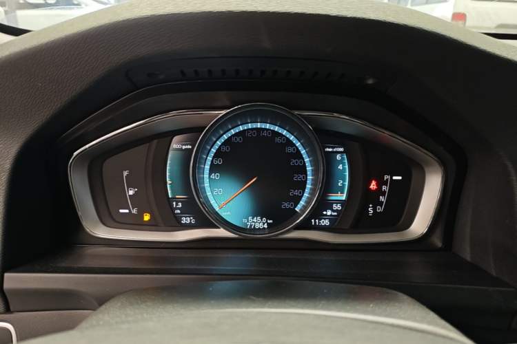 Used Volvo V60 2016 T5 Zhiya Edition Instrument Cluster