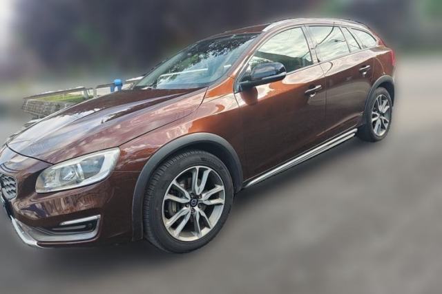 Used Volvo V60 2016 Cross Country T6 AWD
