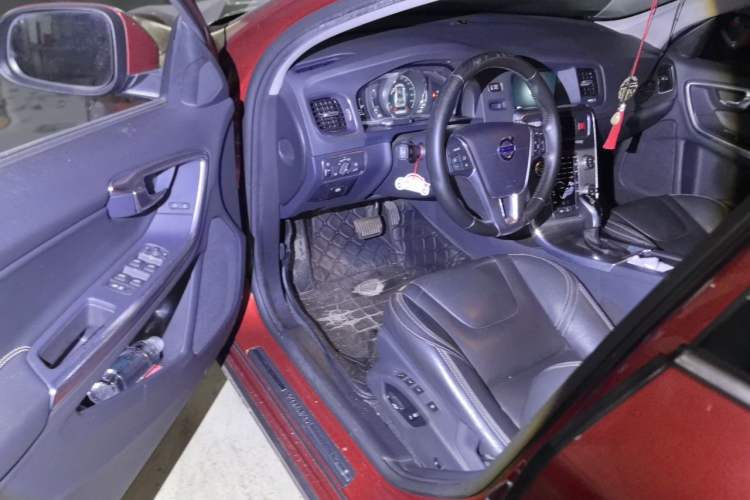 Used Volvo V60 2016 T5 Zhiya Edition Driver Seat