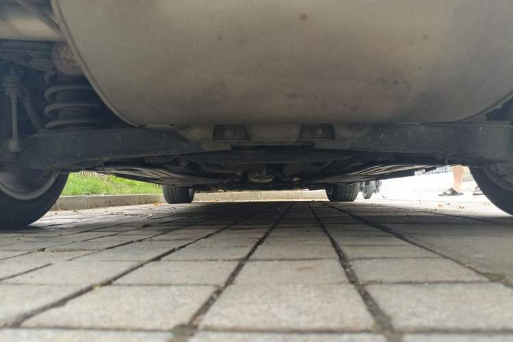 Used Volvo V60 2016 T5 Zhiyi Edition Chassis Rear