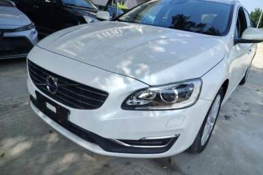 Used Volvo V60 2016 T5 Zhiyi Edition