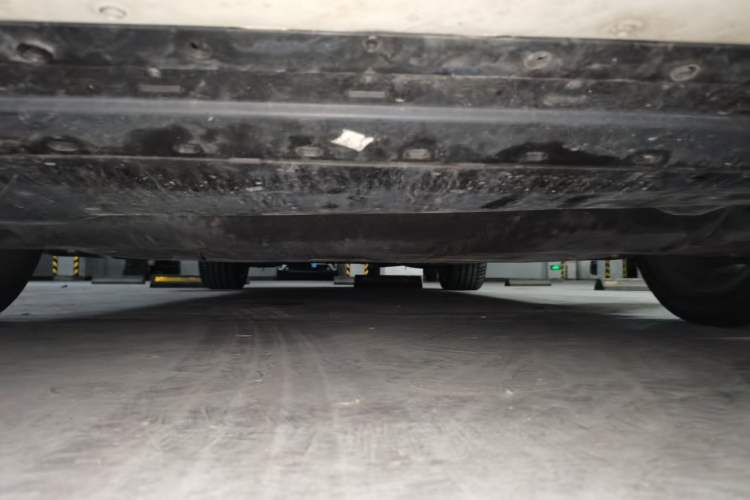 Used Volvo V60 2016 T5 Zhiya Edition Chassis Front