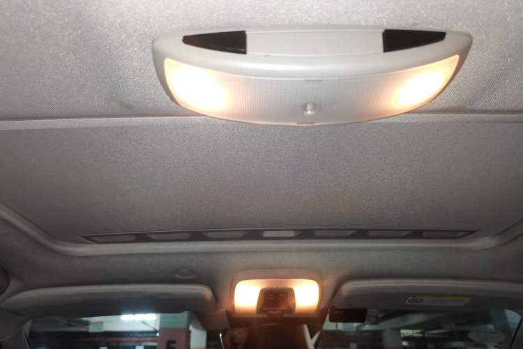 Used Volvo V60 2016 T5 Zhiya Edition Headliner
