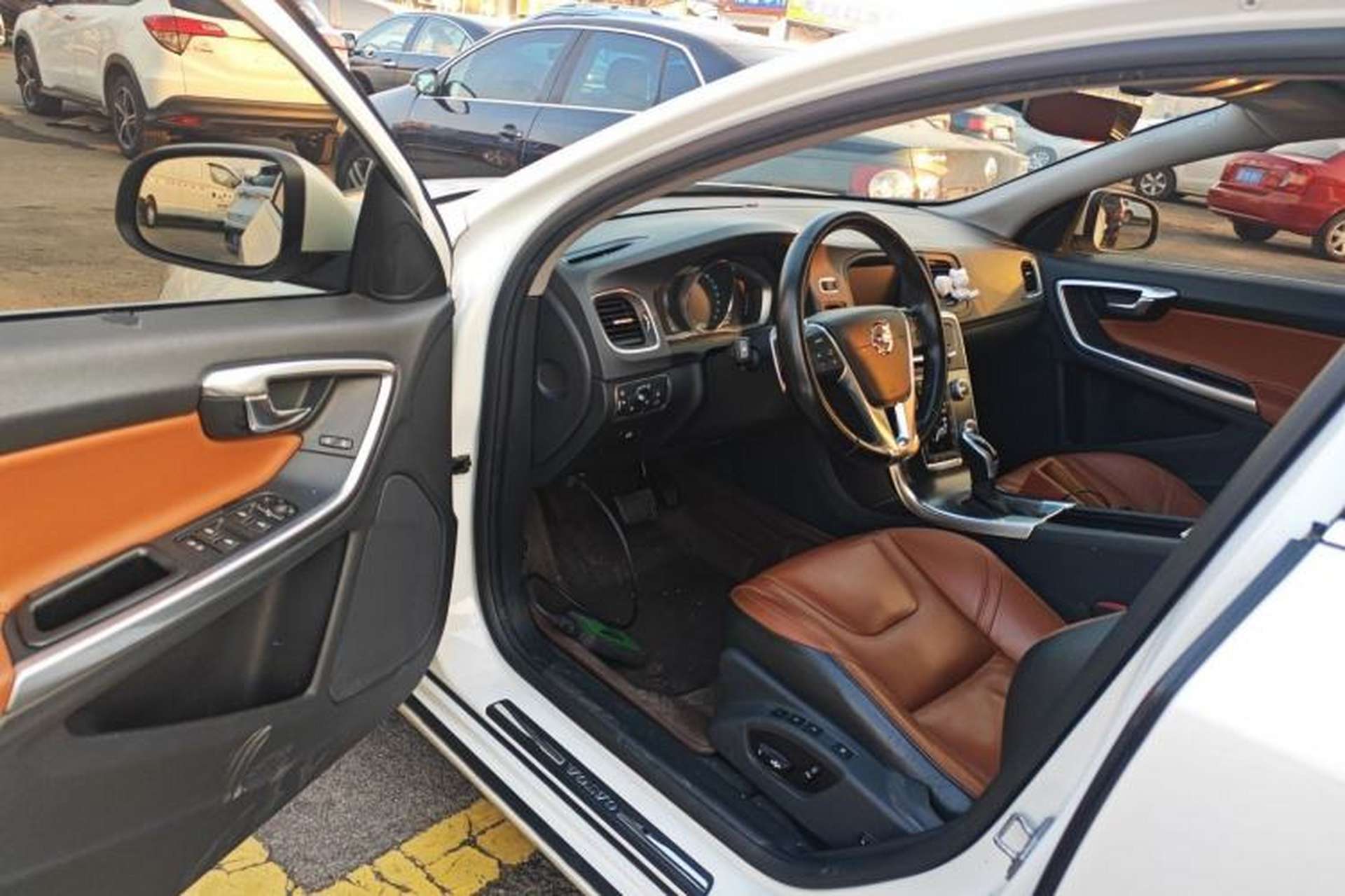 Used Volvo V60 2016 T5 Zhiya Edition Interior 3