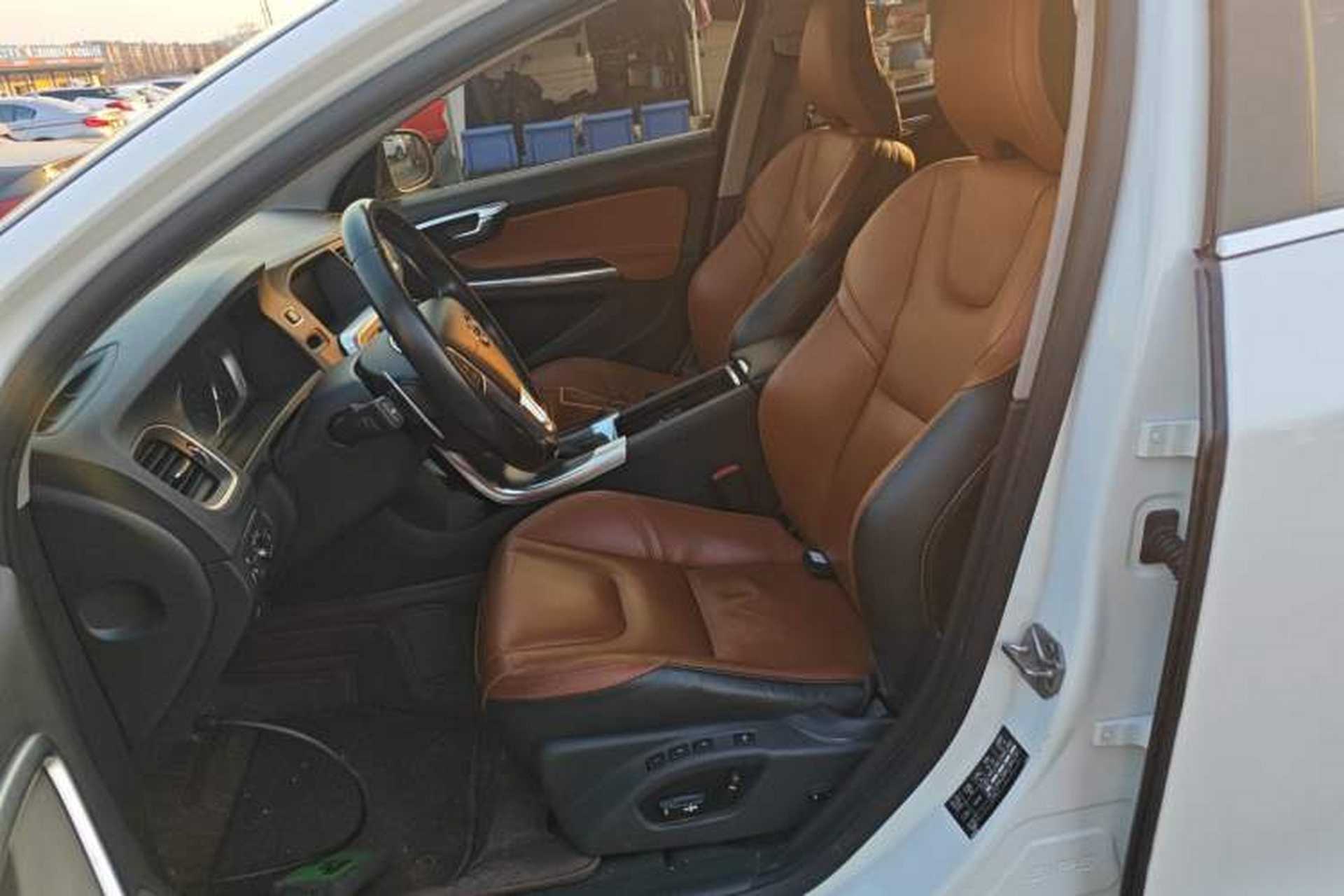 Used Volvo V60 2016 T5 Zhiya Edition Left Front Seat