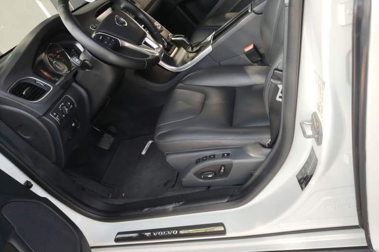 Used Volvo V60 2016 T5 Zhiyi Edition Left Front Seat