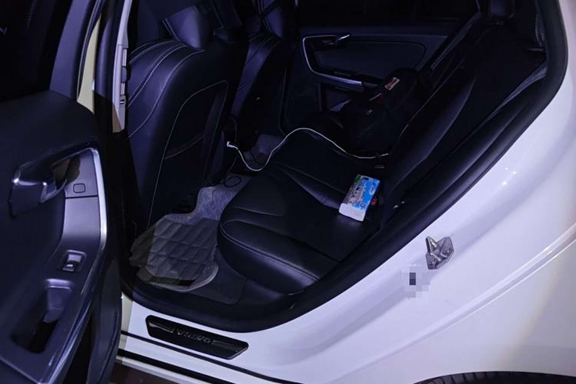 Used Volvo V60 2016 T5 Zhiya Edition Left Rear Seat