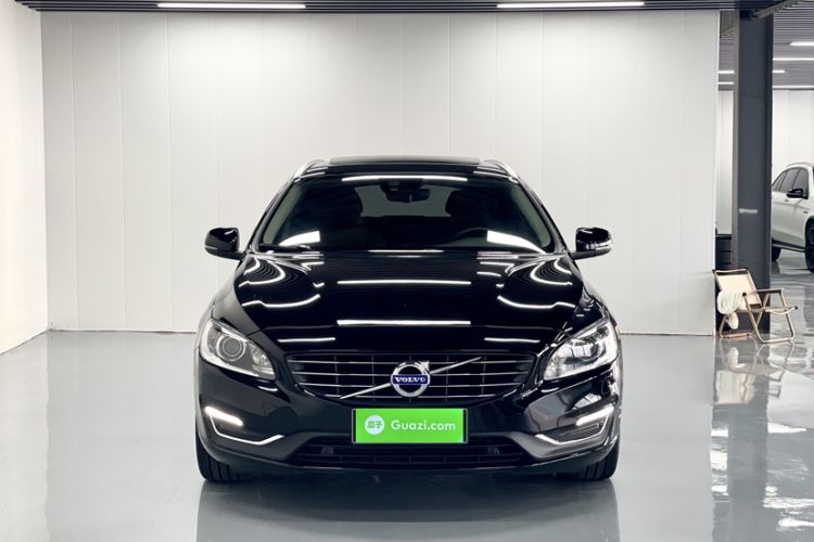 Used Volvo V60 2017 T5 Zhiya Edition China V Standard Exterior 1