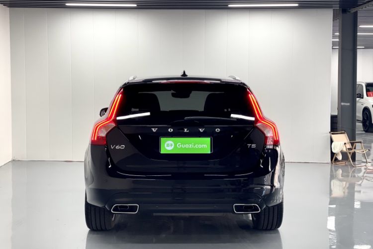 Used Volvo V60 2017 T5 Zhiya Edition China V Standard Exterior 4