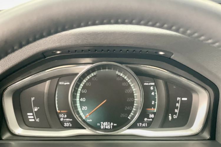 Used Volvo V60 2017 T5 Zhiya Edition China V Standard Instrument Cluster