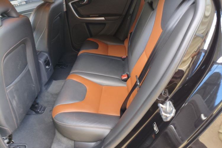 Used Volvo V60 2017 Cross Country T5 AWD China V Standard Left Rear Seat