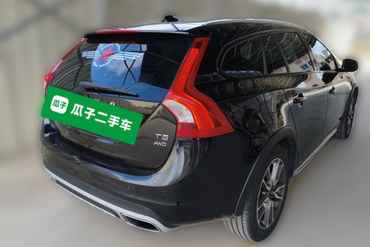 Used Volvo V60 2017 Cross Country T5 AWD China V Standard Rear Right 45 Deg
