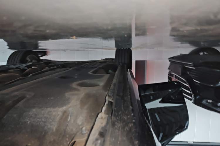 Used Volvo V60 2017 T5 Zhiya Edition China V Standard Right Side Sill