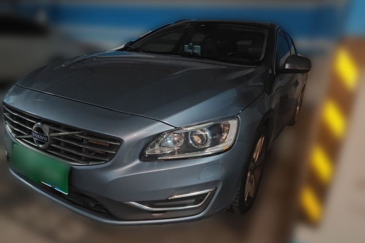 Used Volvo V60 2017 T5 Zhiya Edition China V Standard Guazi used car, China used car export, Used car for sale, Used  cars, Cheapest cars for sale