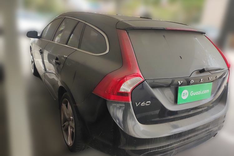Used Volvo V60 2017 T5 Zhiya Edition China V Standard Exterior 3