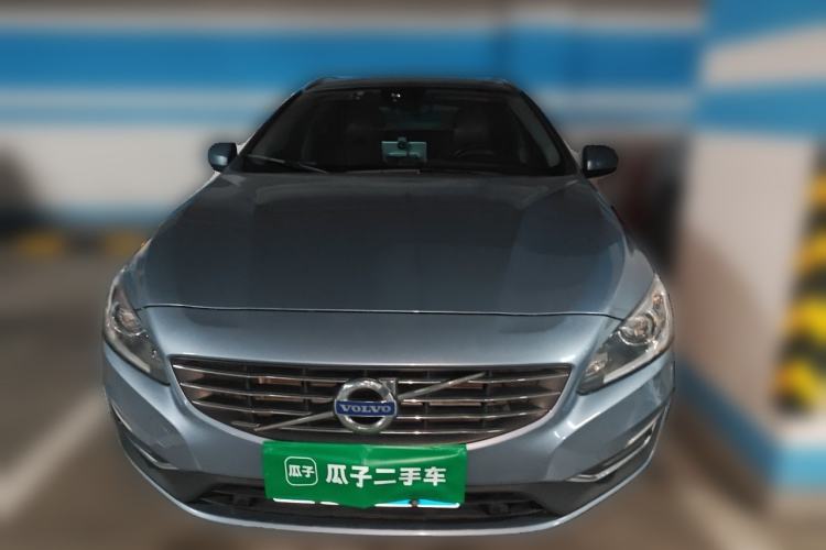 Used Volvo V60 2017 T5 Zhiya Edition China V Standard Front