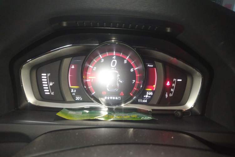 Used Volvo V60 2017 T5 Zhiya Edition China V Standard Instrument Cluster