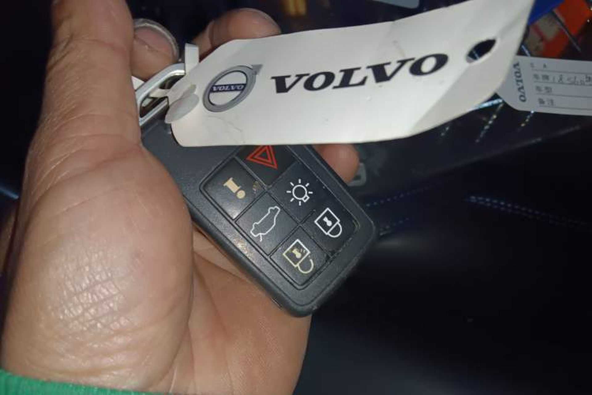 Used Volvo V60 2017 2.0T Polestar Interior 1
