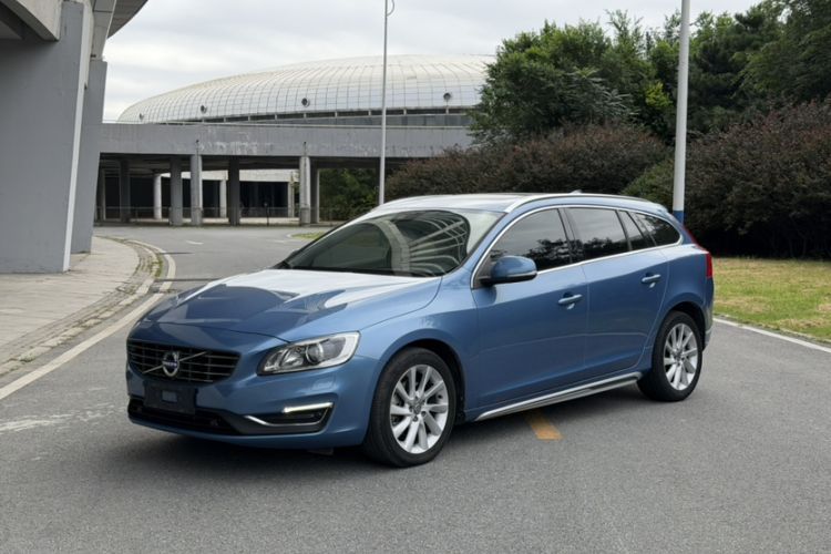 Volvo V60 2017 T5 Zhiyi Edition China V Standard с пробегом Guazi used car, China used car export, Used car for sale, Used cars, Cheapest cars for sale