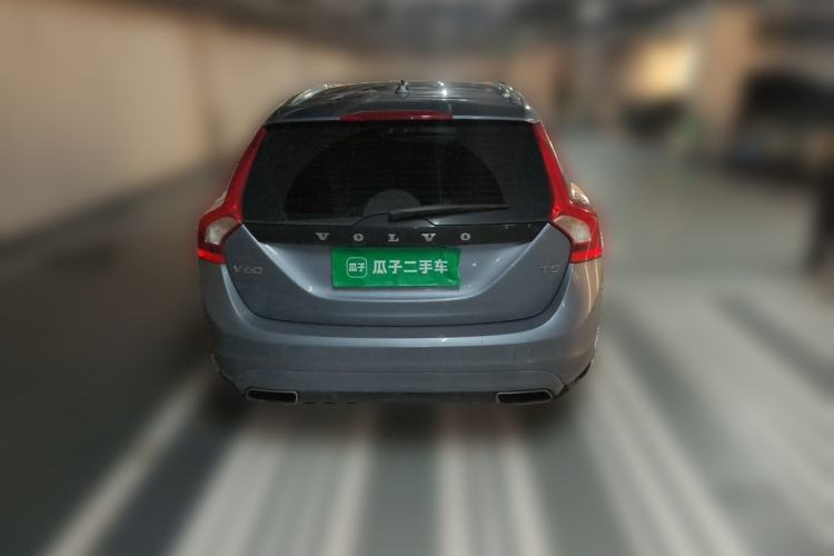Used Volvo V60 2017 T5 Zhiyi Edition China V Standard Rear