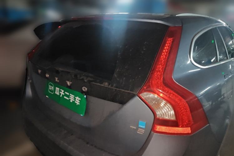 Used Volvo V60 2017 T5 Zhiya Edition China V Standard Rear