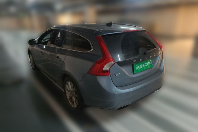 Used Volvo V60 2017 T5 Zhiyi Edition China V Standard Rear Left 45 Deg