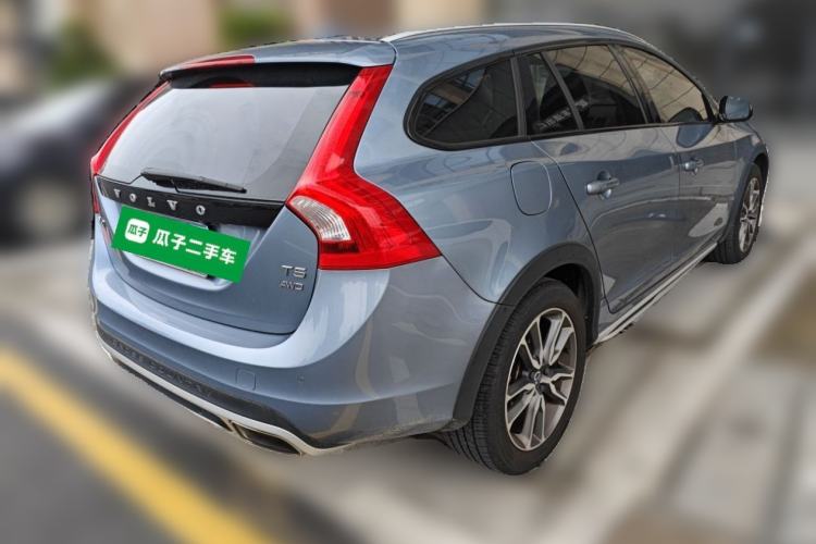 Used Volvo V60 2017 Cross Country T5 AWD China V Standard Rear Right 45 Deg
