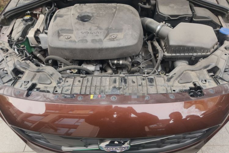 Used Volvo V60 2017 Cross Country T5 AWD China V Standard Engine Bay