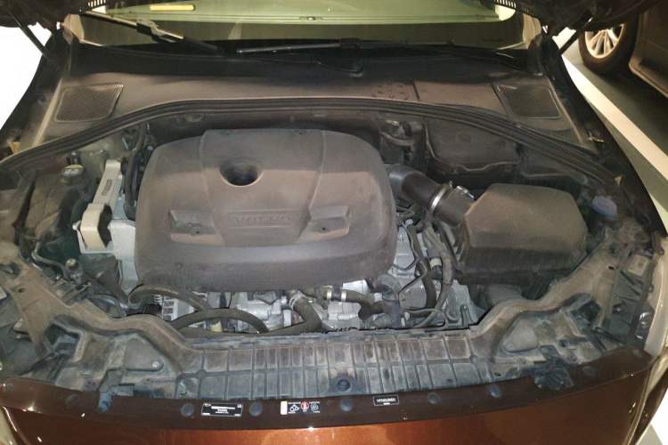 Used Volvo V60 2017 Cross Country T5 AWD China V Standard Engine Bay
