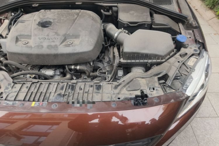 Used Volvo V60 2017 Cross Country T5 AWD China V Standard Engine Bay Left
