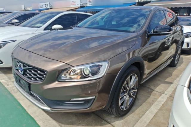 Used Volvo V60 2017 Cross Country T5 AWD China V Standard